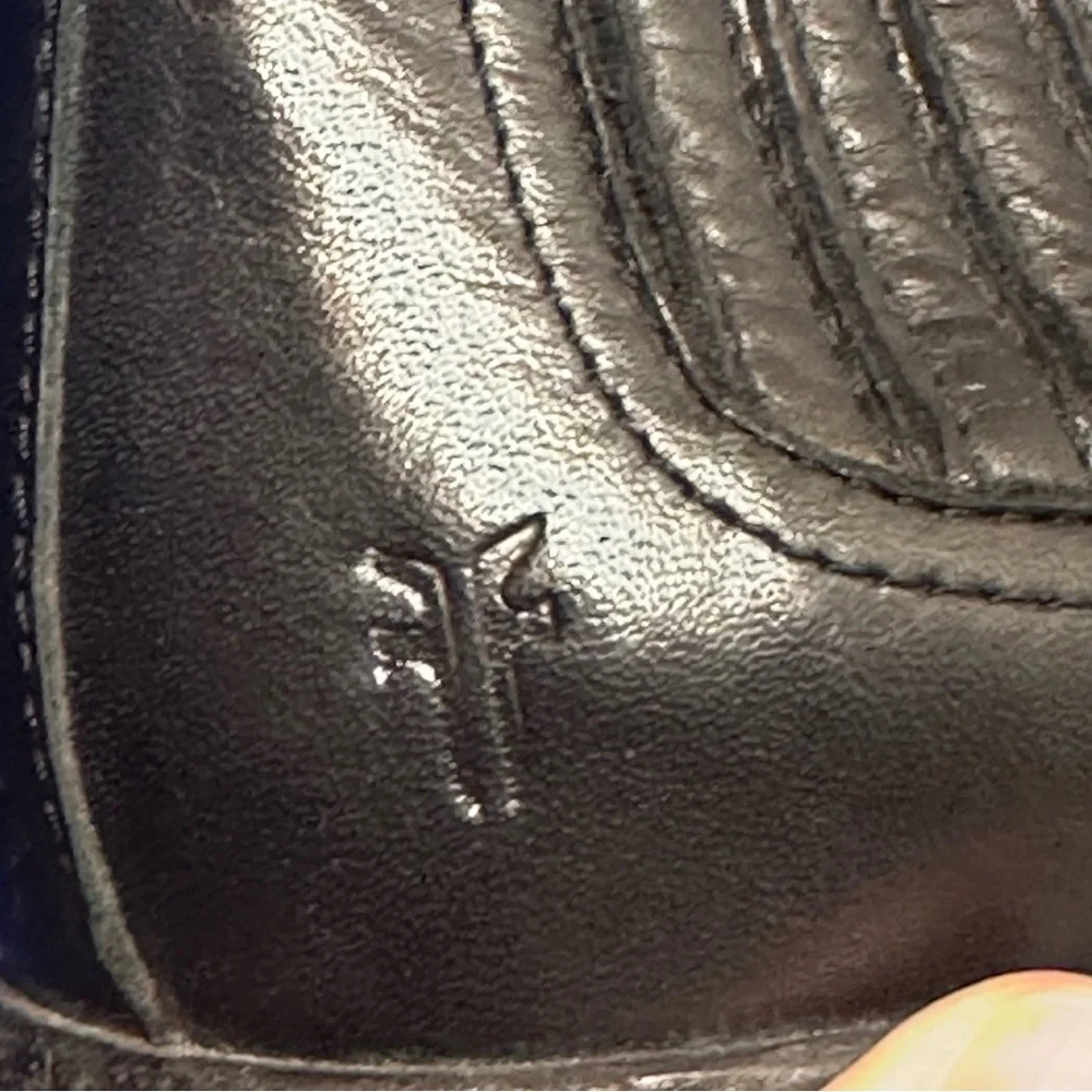 💜 Frye Black Leather Chelsea Ankle Boot (7)